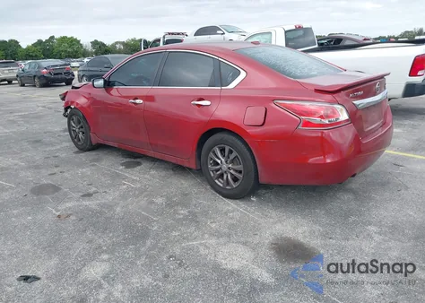 2015 Nissan Altima 2.5 S из США, поврежденный, VIN 1N4AL3AP2FC464350